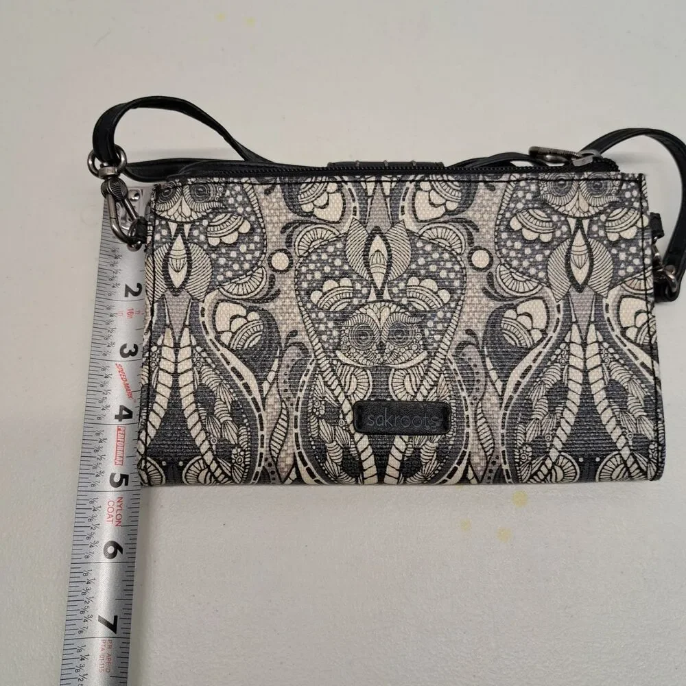 Sakroots Owl Printed Black/Ivory Adjustable Strap Crossbody Wallet/Purse - Picture 9 of 10